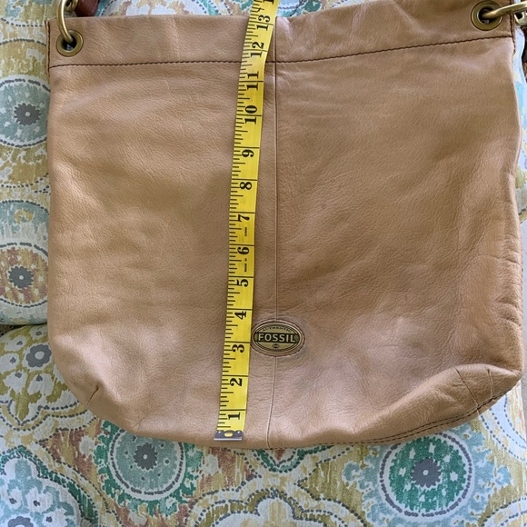 Vintage Fossil Explorer Crossbody Bag - Picture 8 of 12